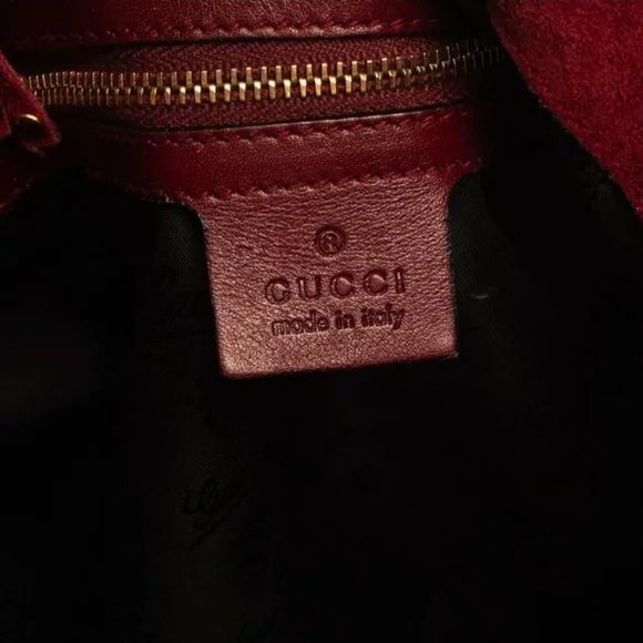 GUCCI Patent Leather Medium Indy Hobo - Picture 6 of 7